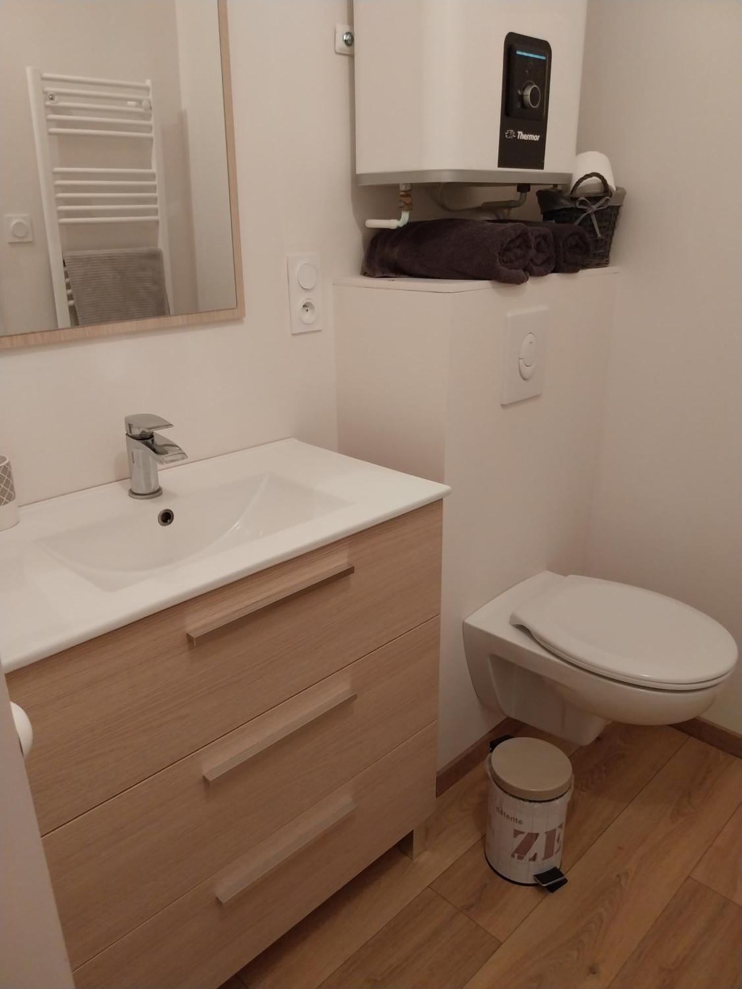 Appartement Agreable A La Campagne Et Proche De La *